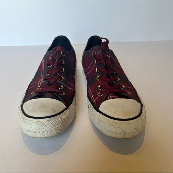 Converse Women's Lo Top Sneaker Red & Black Plaid size 8 All Star - Picture 2 of 8